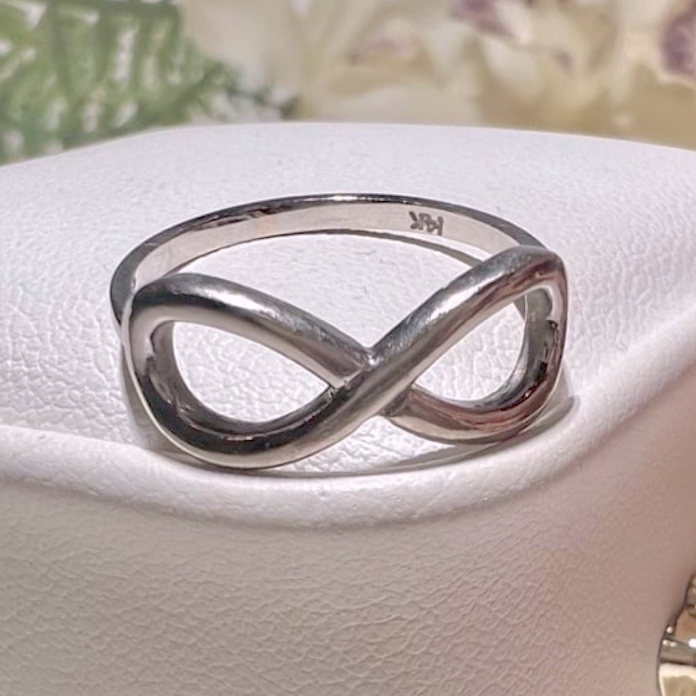 Solid 14k White Gold Infinity Symbol Ring. 14k Wh… - image 5